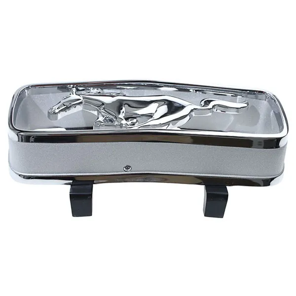 C6ZZ-8213-A-Grille-Corral-&-Horse-Standard-w-o-fog-66-2.webp
