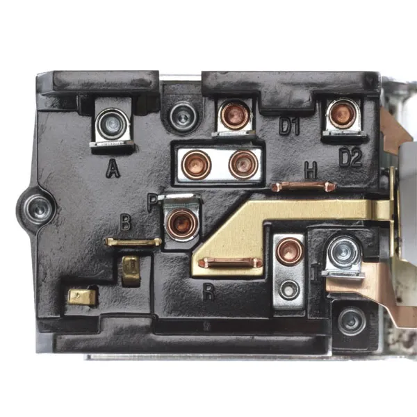 D0ZZ-11654-A-Headlight-Switch-67-70-4.webp