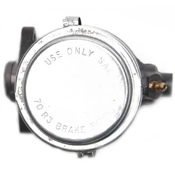C5ZZ-2140-CR-Master-cylinder-front-disc-rear-drum-brakes-64-66-1.webp