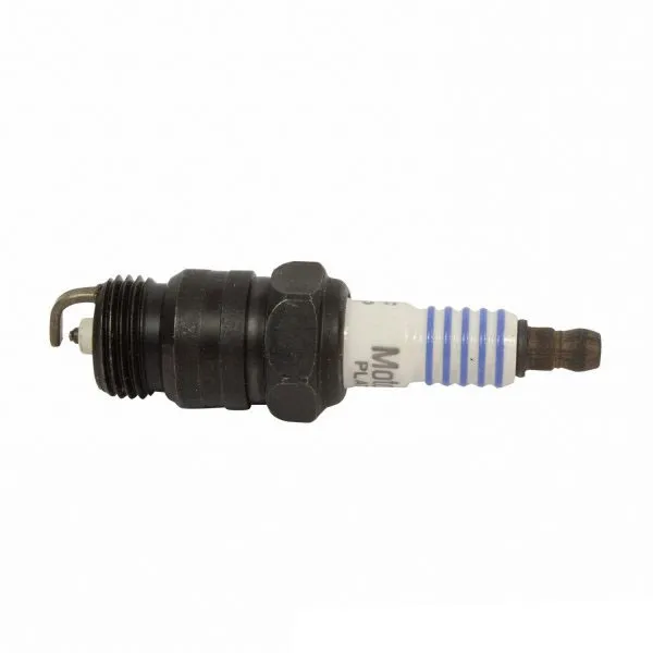 SP549-Spark-Plugs-Motocraft-65-73-Small-Block-67-73-Big-Block.webp